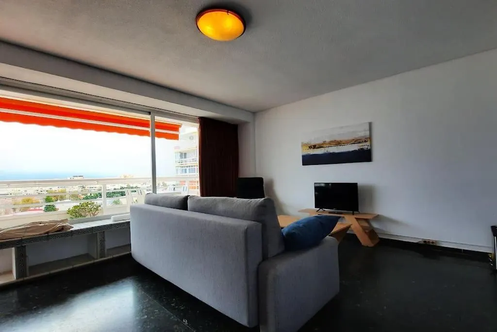 Carihuela 1 Bed Luxury Apartment Торремолинос 0*,
